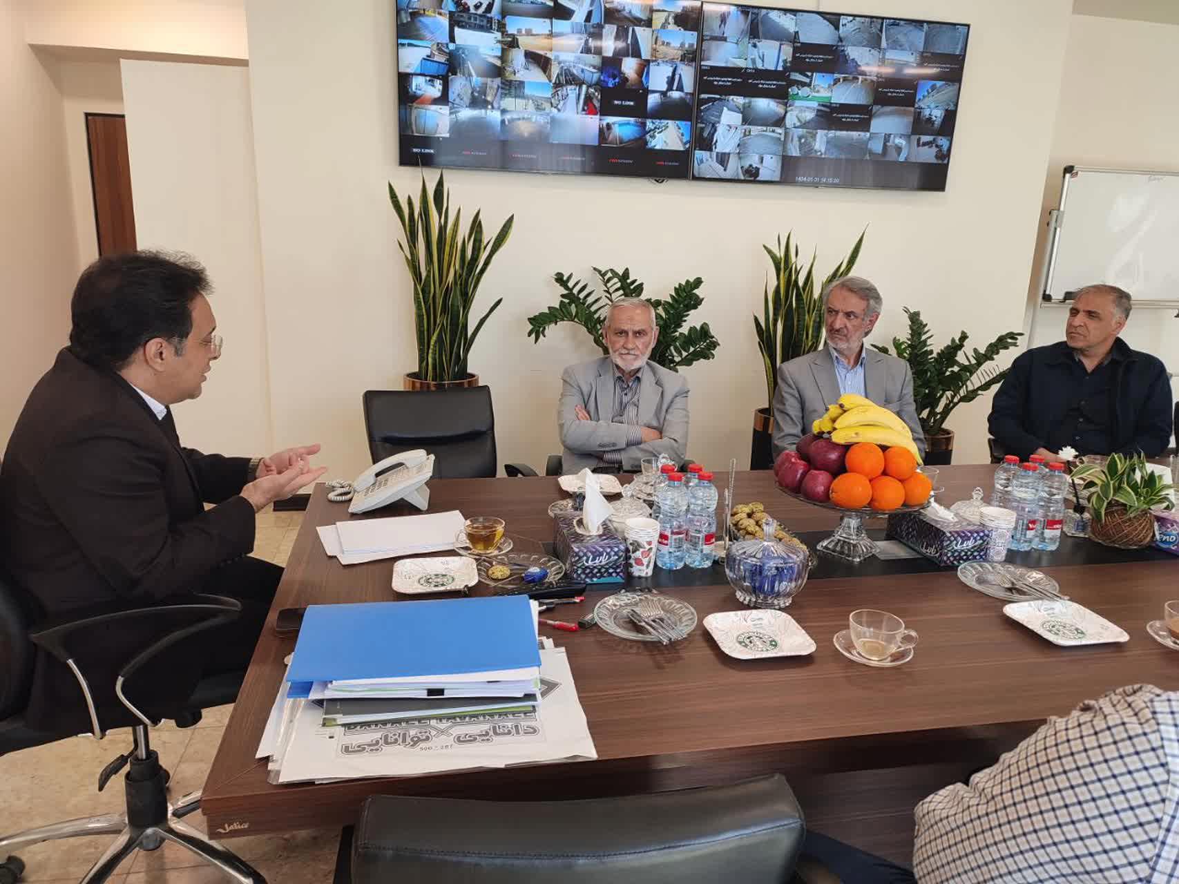 بازدید از شرکت مهندسی البرز نقش جهان و پارک فناوری شتاب دهنده فناد